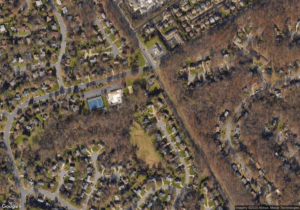 2551 Huntington Dr, Herndon, VA 20171 - photo 1