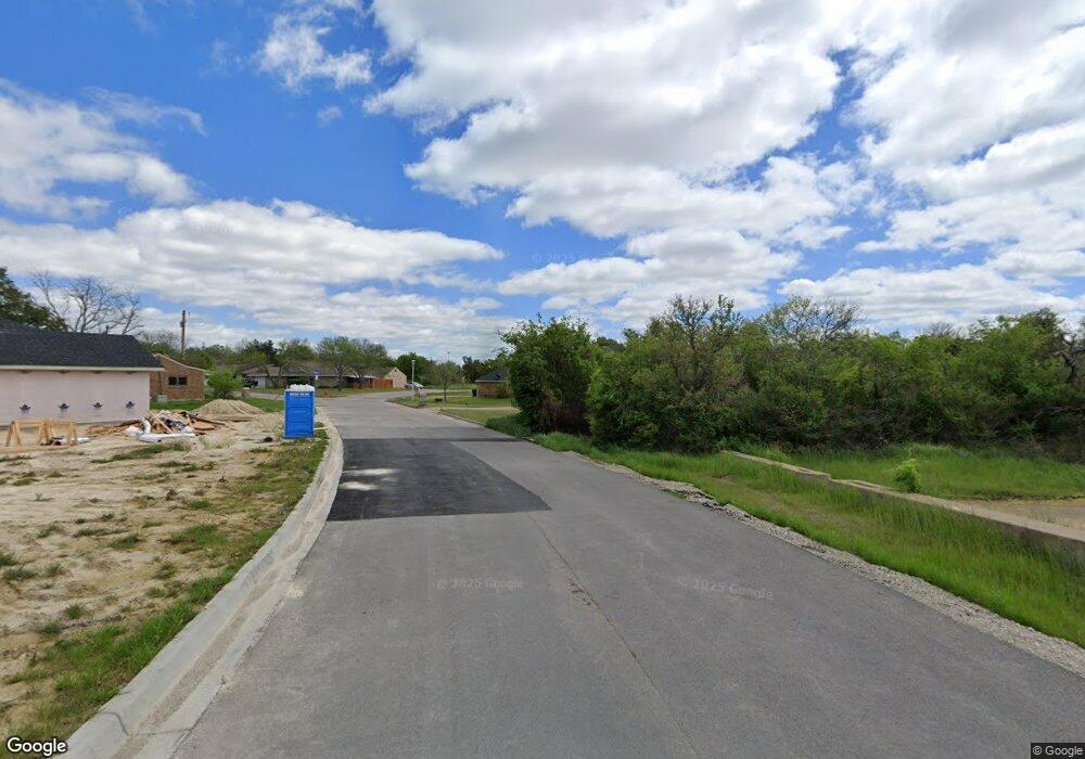 000 Ridgeway, Weatherford, TX 76087 - photo 1