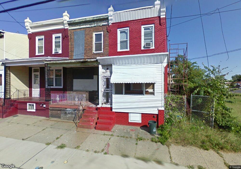 631 Spruce St, Camden, NJ 08103 - photo 1