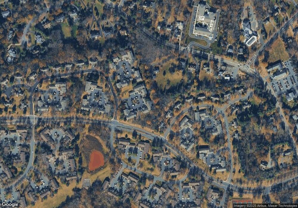 16 Smithfield Ct unit 4, Basking Ridge, NJ 07920 - photo 1