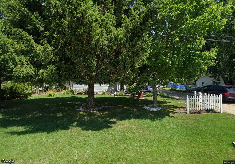 1437 Dorellen Ave, Flint, MI 48532 - photo 1