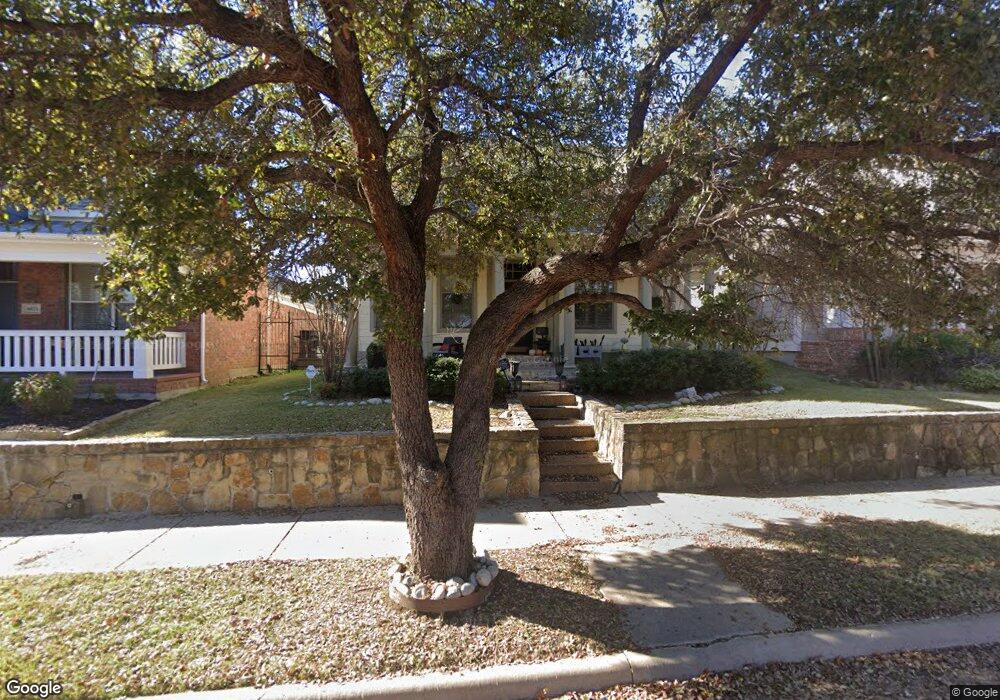 6025 Roaring Springs Dr, North Richland Hills, TX 76180 - photo 1