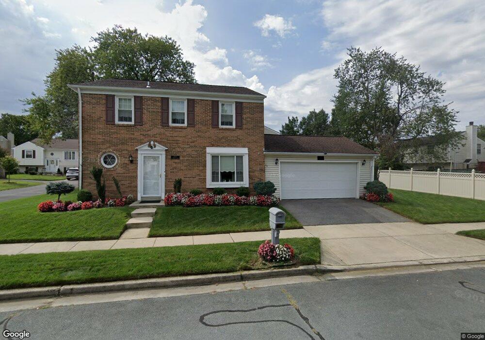 2327 Westport Ln, Crofton, MD 21114 - photo 1