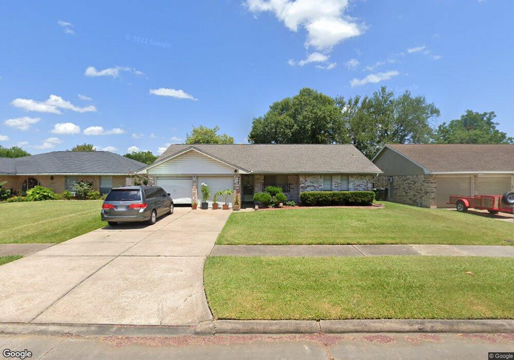 9727 Kirkville Dr, Houston, TX 77089 - photo 1