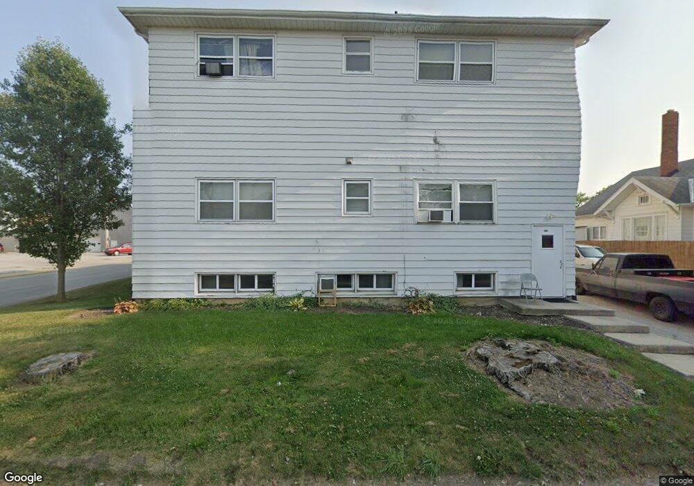 306 W Wabash St, Bluffton, IN 46714 - photo 1