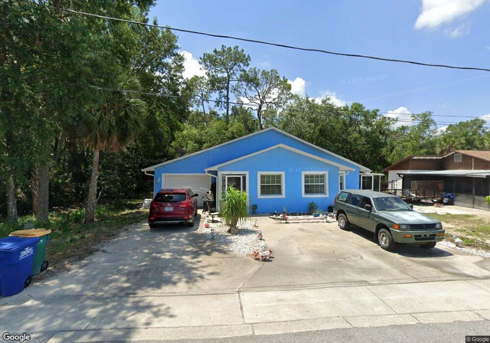 464 E Givens St, Tavares, FL 32778 - photo 1