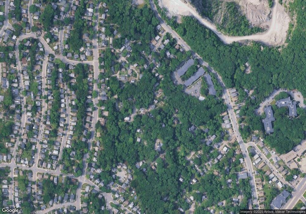 10 Walnut Rd, West Roxbury, MA 02132 - photo 1