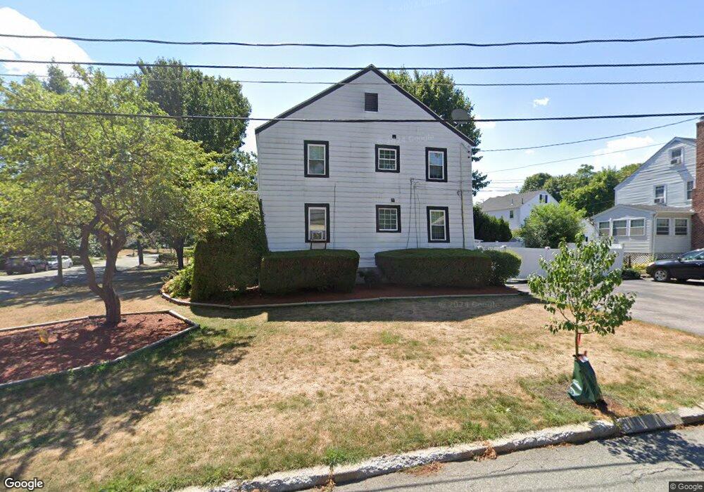 47 Hatfield Rd unit 2, Newton, MA 02465 - photo 1