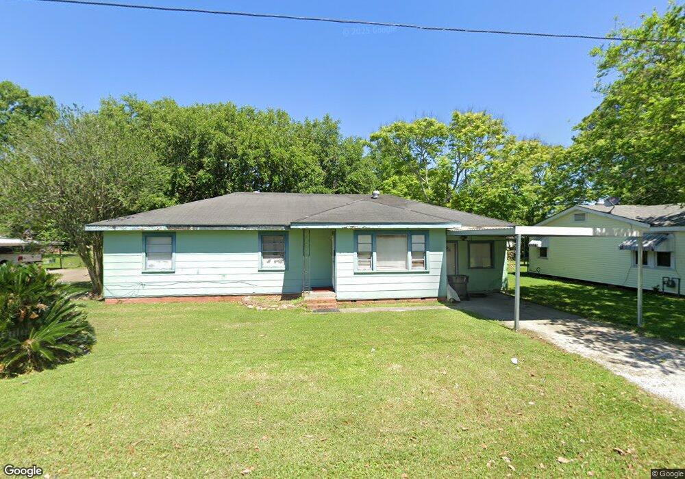 1714 Julia St, New Iberia, LA 70560 - photo 1