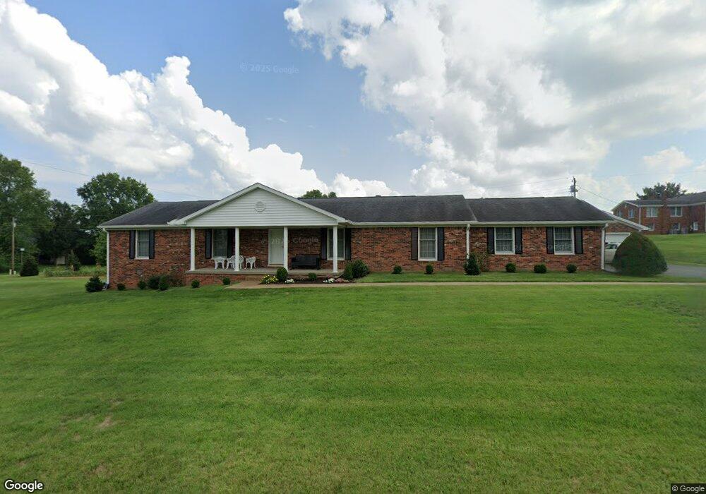 140 Hickory Dr, Harrodsburg, KY 40330 - photo 1