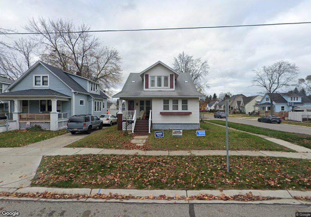 1807 Chestnut St, Port Huron, MI 48060 - photo 1