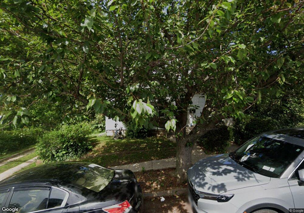 60- 19 251st St unit Lower, Little Neck, NY 11362 - photo 1