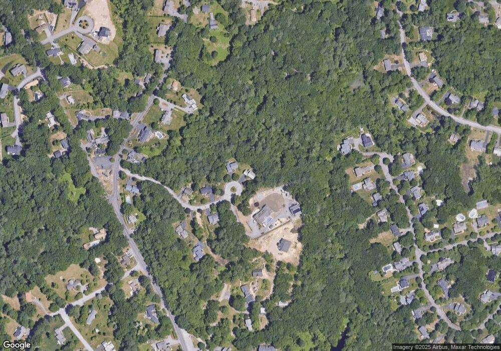 8 Homestead Cir, Bedford, MA 01730 - photo 1