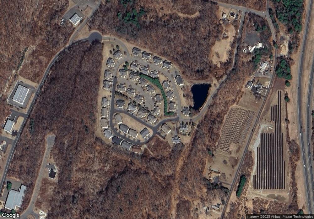 127 Pondview Cir, Beacon Falls, CT 06403 - photo 1