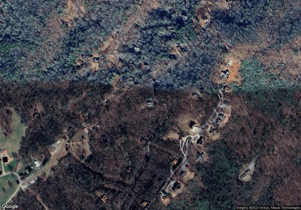 713 Spruce Cir, Mineral Bluff, GA 30559 - photo 1