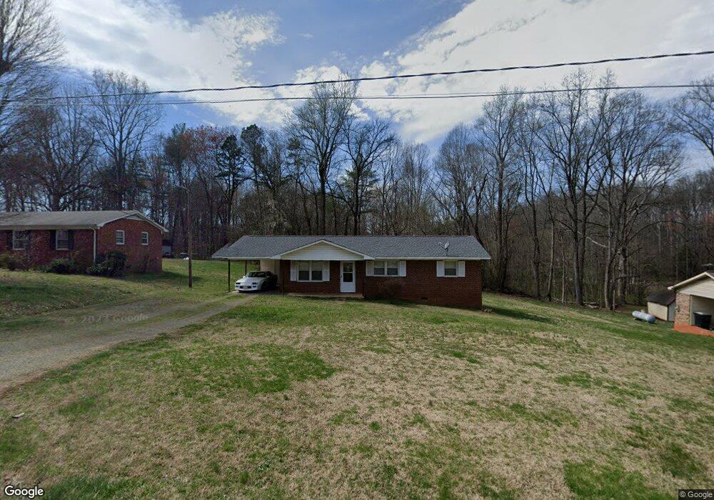 190 Harriet Ln, Statesville, NC 28625 - photo 1