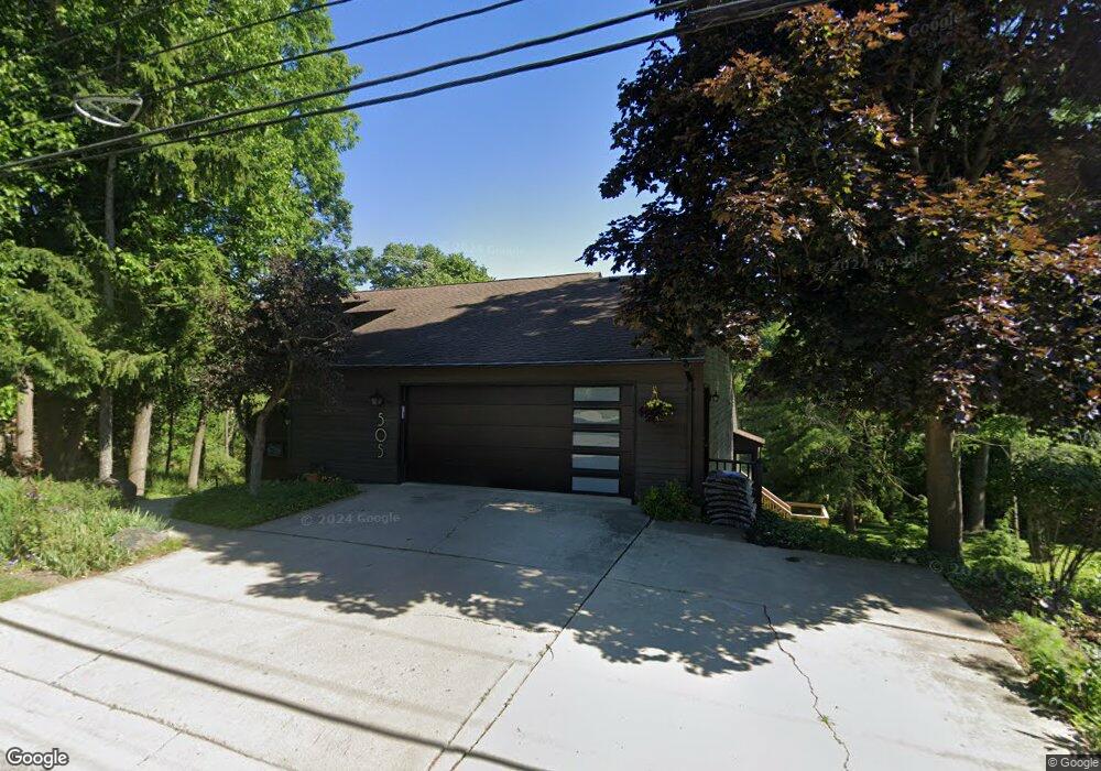 505 Washington St, Chelsea, MI 48118 - photo 1