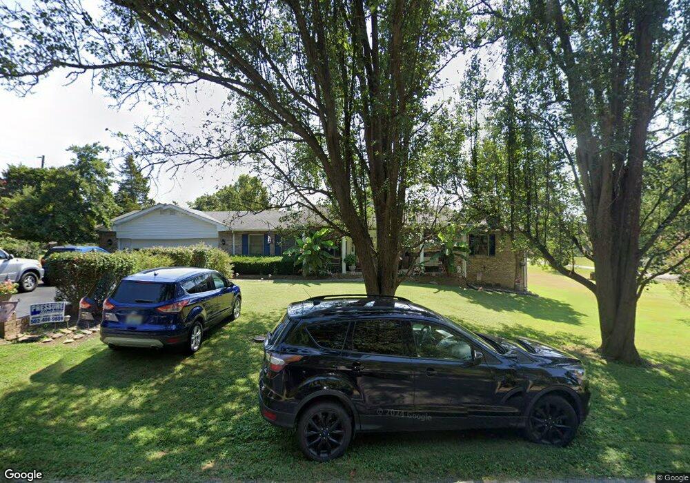 449 Knobview Dr, Lebanon Junction, KY 40150 - photo 1