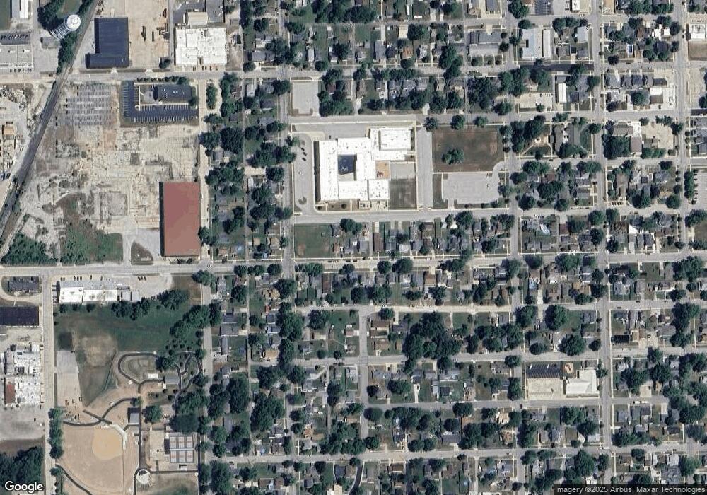 354 W 15th St, Auburn, IN 46706 - photo 1