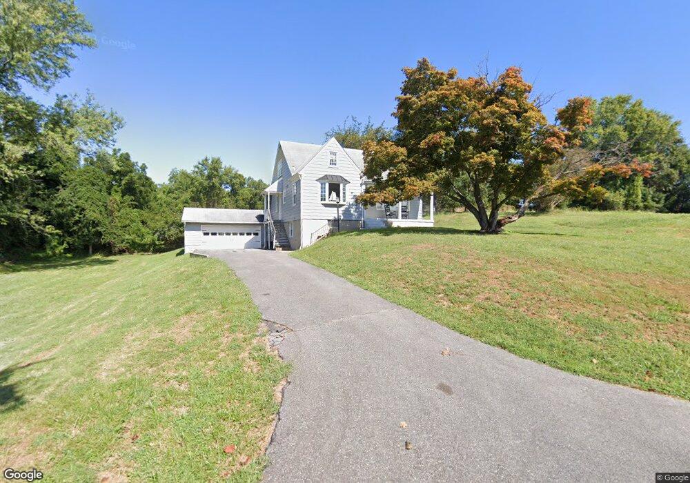 2930 Kuntz Rd, Windsor Mill, MD 21244 - photo 1