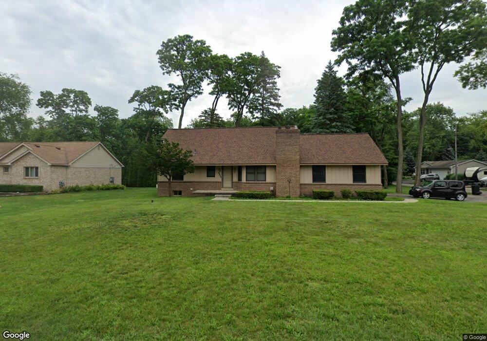 4099 Crooks St, West Bloomfield, MI 48323 - photo 1