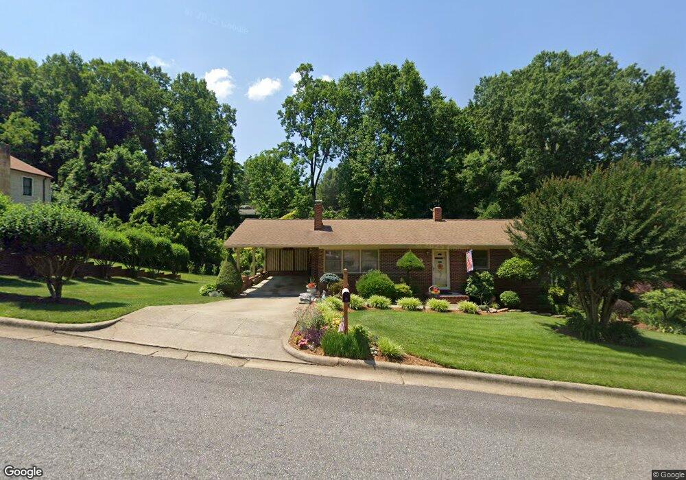 417 Holland Cir, Statesville, NC 28677 - photo 1