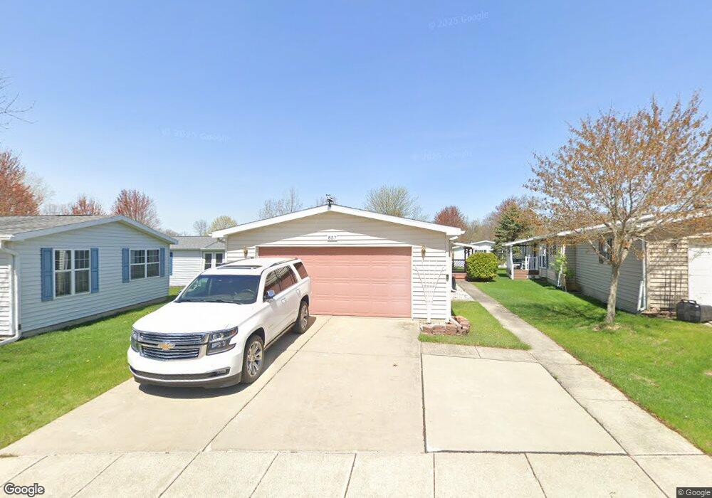 857 Clark Ln, Linden, MI 48451 - photo 1