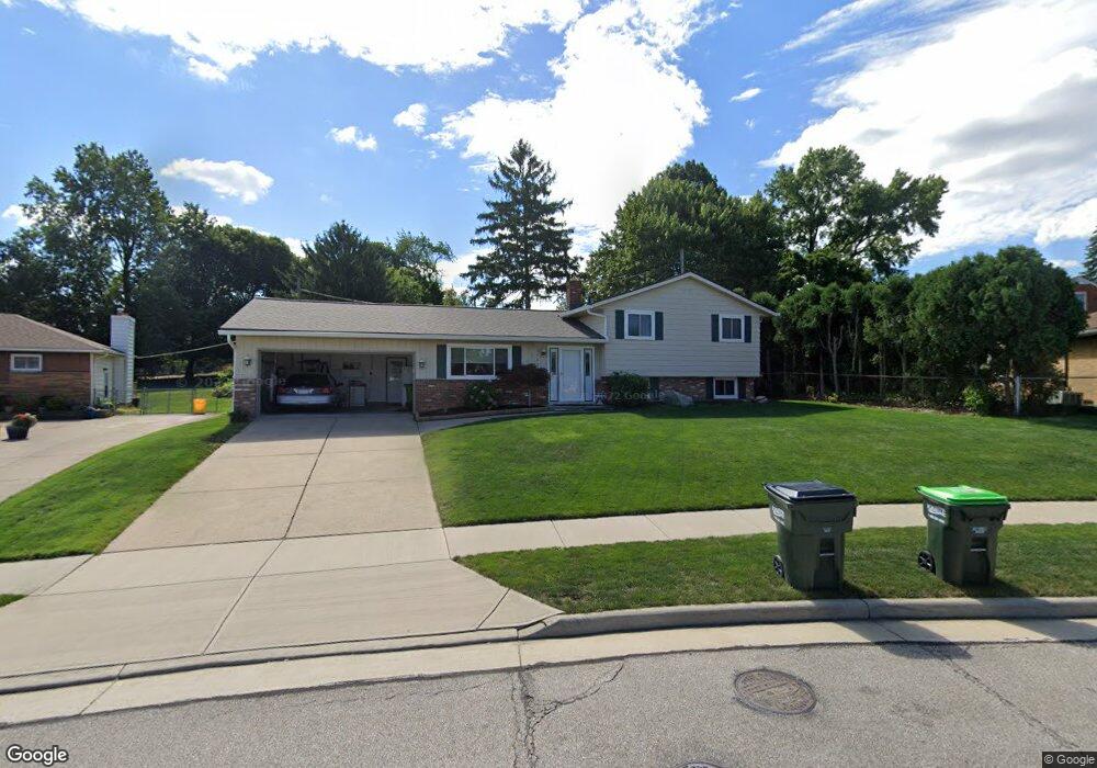 1869 Empire Rd, Wickliffe, OH 44092 - photo 1