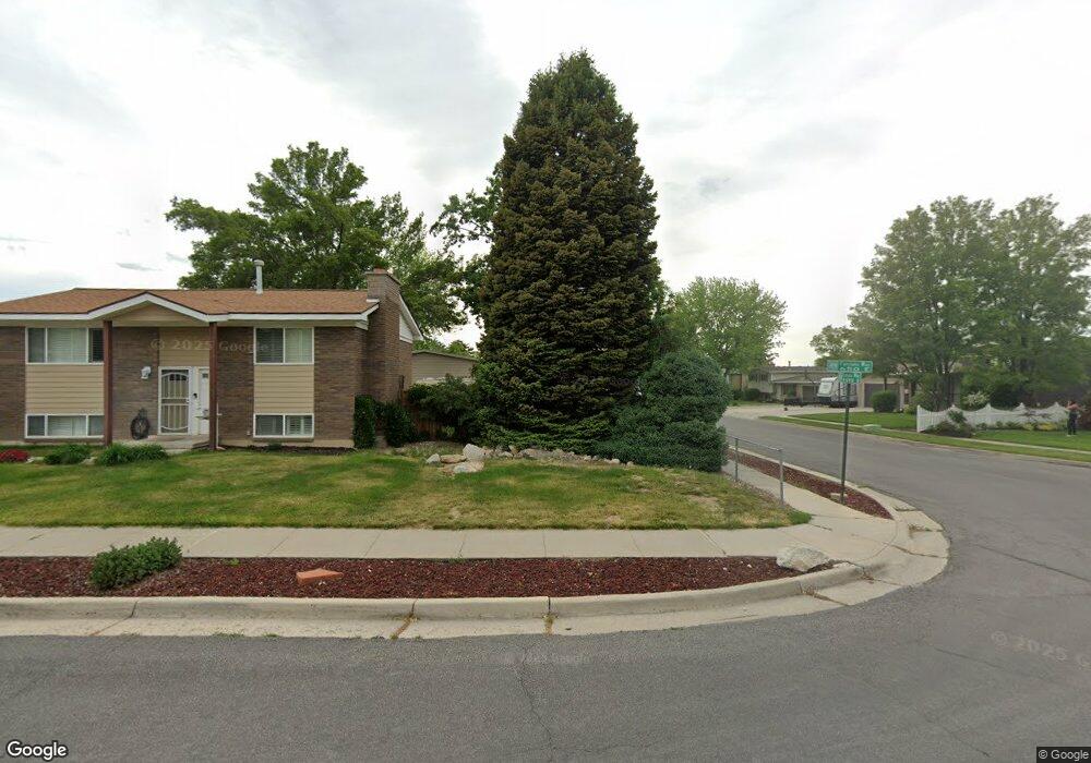 8492 Fairoaks Way, Sandy, UT 84070 - photo 1