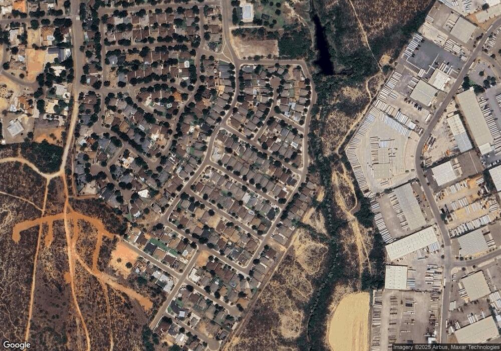 612 Crackle Grove Dr, Laredo, TX 78045 - photo 1