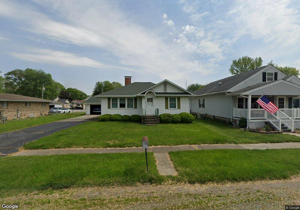 224 Frorer Ave, Lincoln, IL 62656 - photo 1