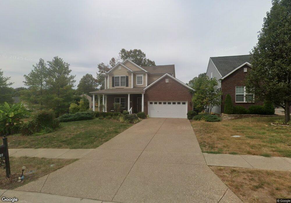 10222 Hornbeam Blvd, Louisville, KY 40228 - photo 1