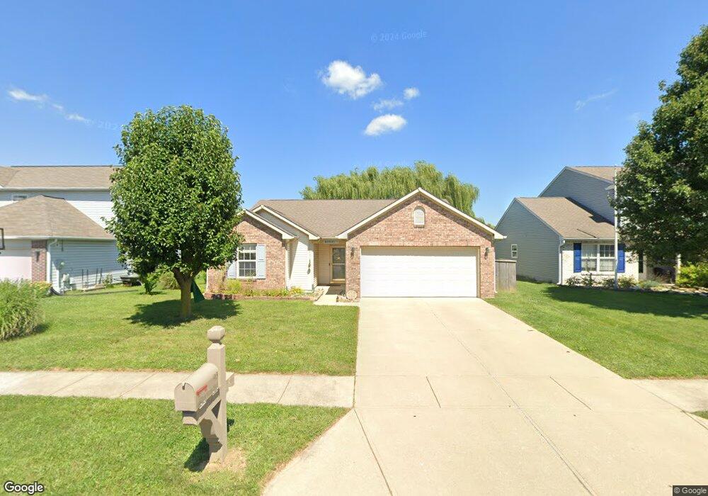 93 Hilltop Farms Blvd, Whiteland, IN 46184 - photo 1