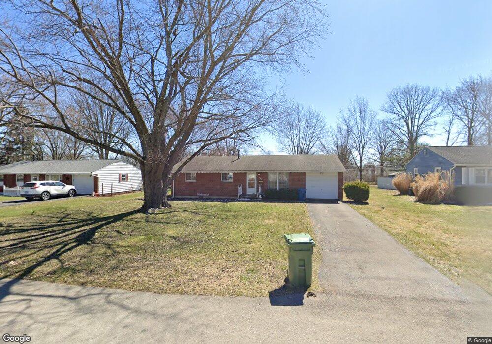 931 Van Kirk Dr, Marysville, OH 43040 - photo 1