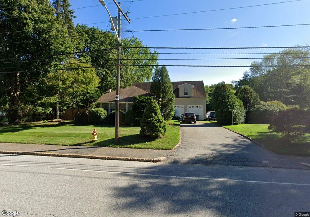 255 Forbes St, Riverside, RI 02915 - photo 1