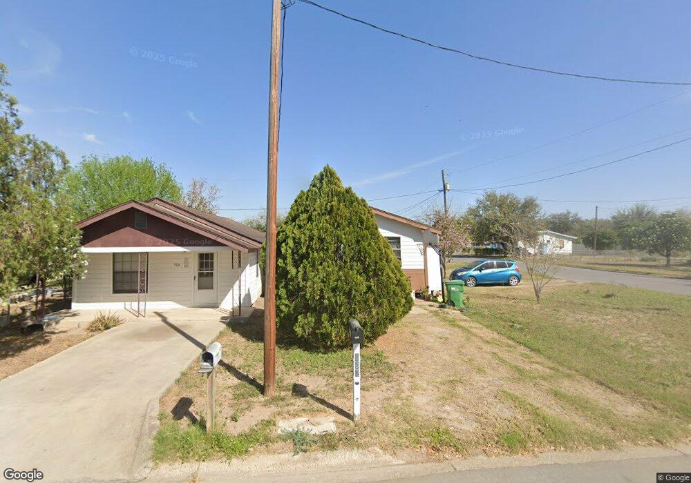 902 N Cypress St, Pharr, TX 78577 - photo 1