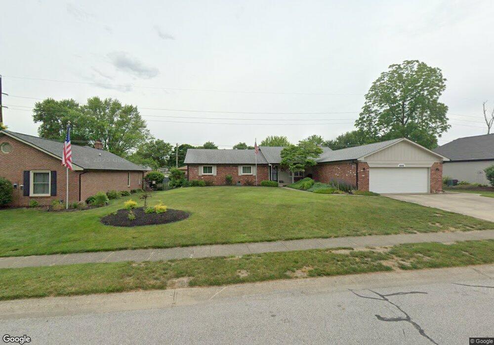 644 Beech Dr W, Plainfield, IN 46168 - photo 1