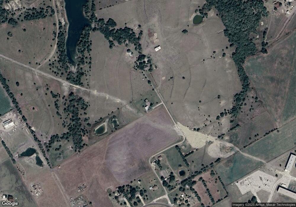 241 Kubin Ln, Ennis, TX 75119 - photo 1