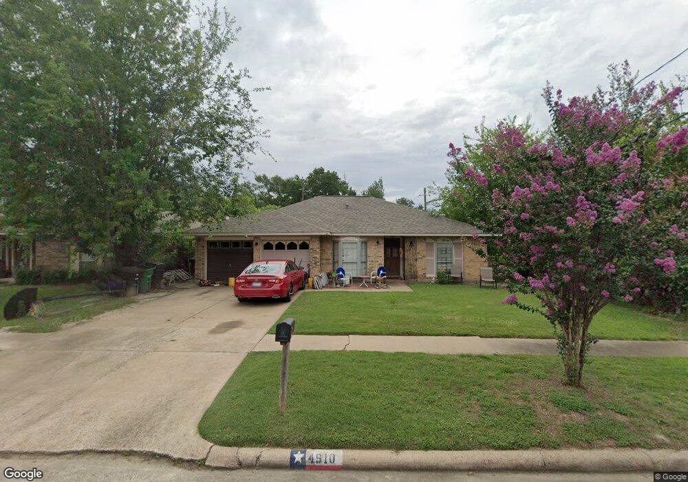 4910 Northrup Dr, Houston, TX 77092 - photo 1