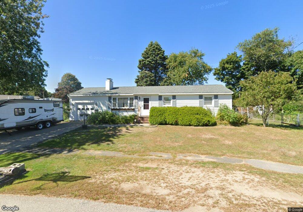 43 Suzanne Dr, Portsmouth, NH 03801 - photo 1