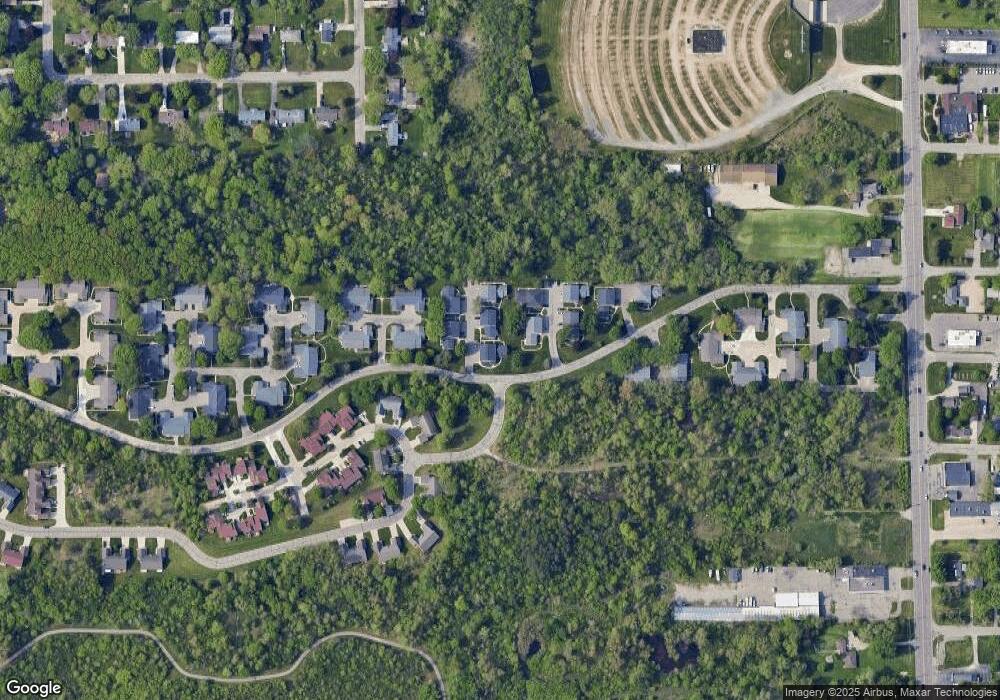 1172 Leisure Dr unit K43, Flint, MI 48507 - photo 1