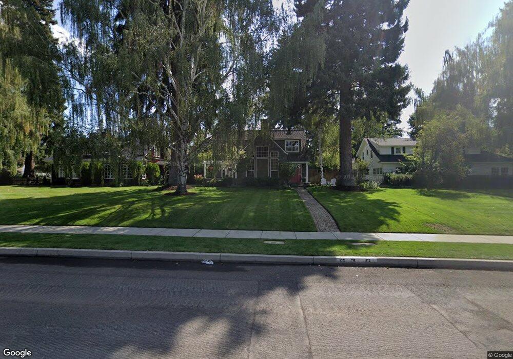 636 NW Riverside Blvd, Bend, OR 97701 - photo 1