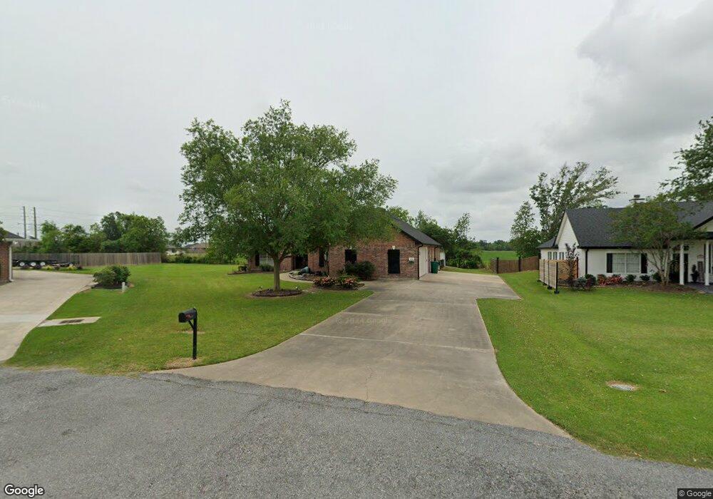 1113 Oakleaf Ln, Lake Charles, LA 70605 - photo 1