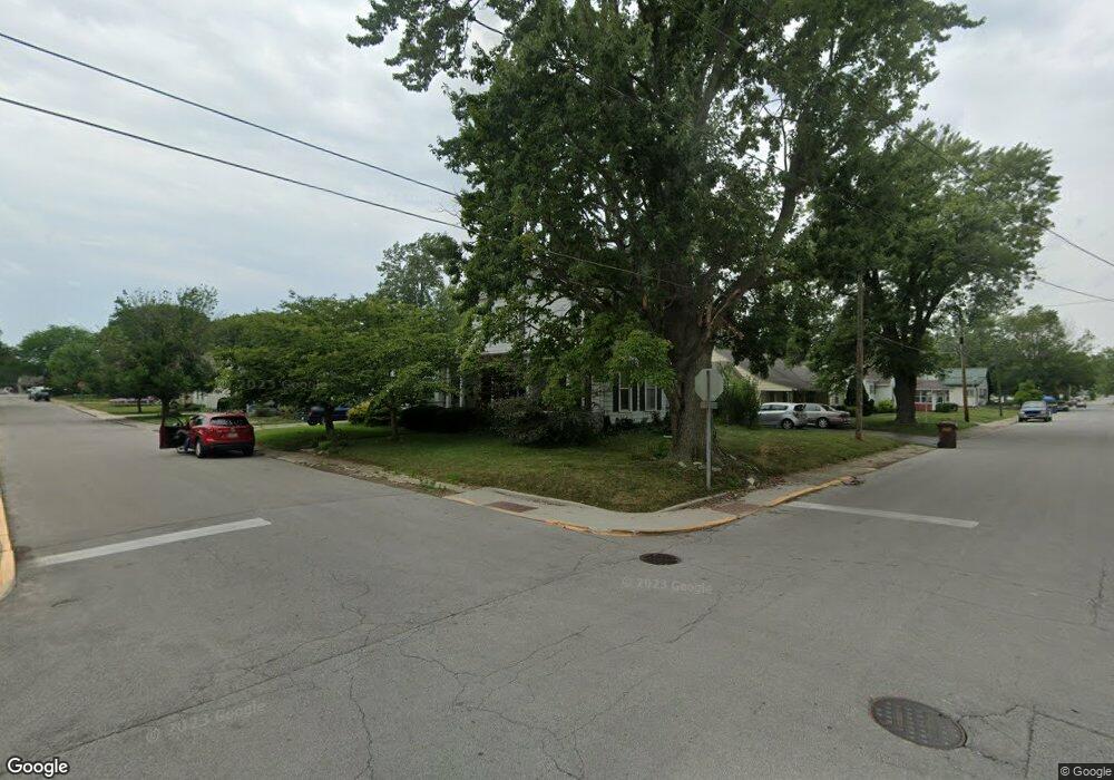 225 E Arnold St, Bluffton, IN 46714 - photo 1