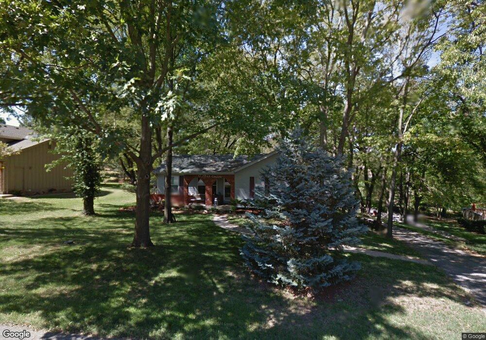 6912 Brownridge Dr, Shawnee, KS 66218 - photo 1