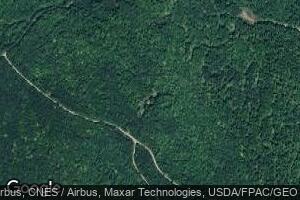 49 Oakcrest Ln, Rumford, ME 04276