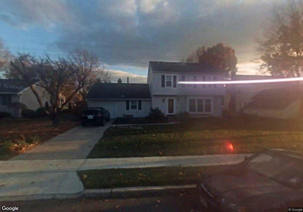 319 Tenby Chase Dr, Delran, NJ 08075 - photo 1