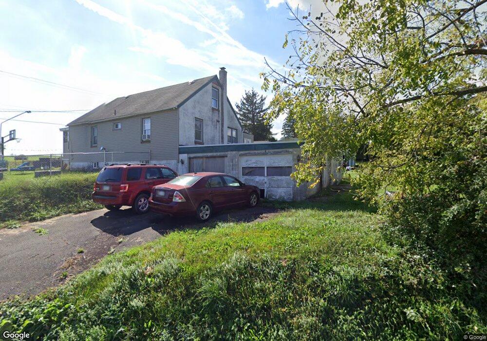 6 Winding Rd, Boyertown, PA 19512 - photo 1