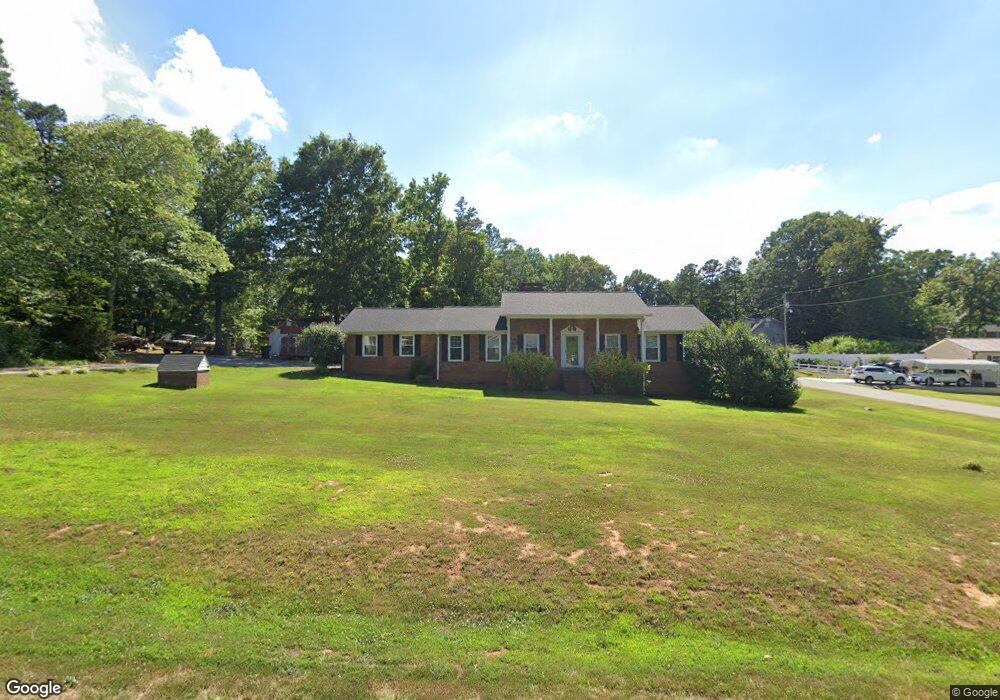 1288 Briles Dr, Asheboro, NC 27205 - photo 1