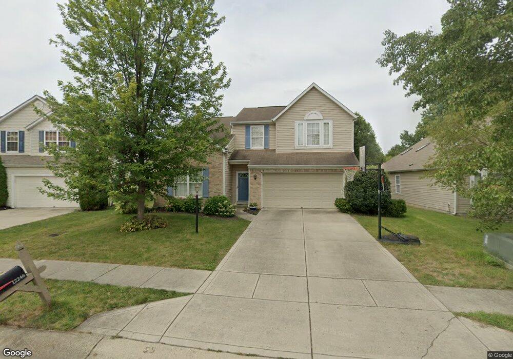 12246 Carriage Stone Dr, Fishers, IN 46037 - photo 1